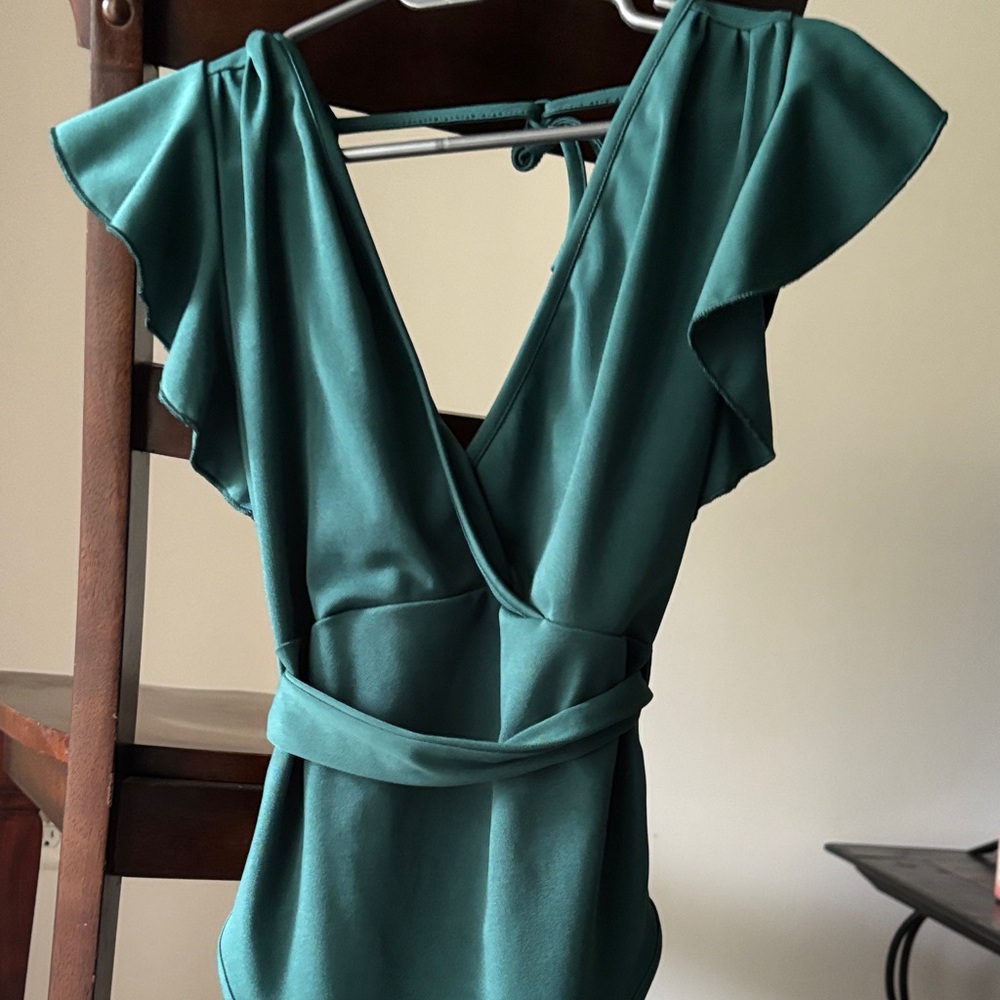 Elegant Green Ruffle Sleeve Bodysuit
